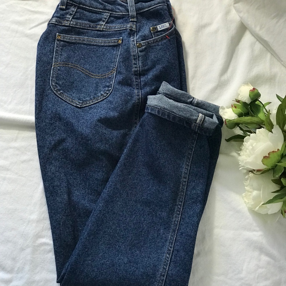 VTG Lee High Waisted Mom Jeans